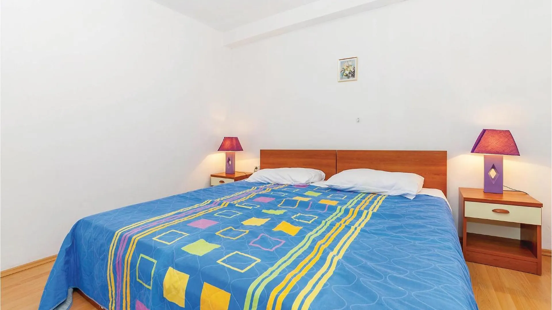 2 Bedroom Cozy Apartment In Grizane Croacia